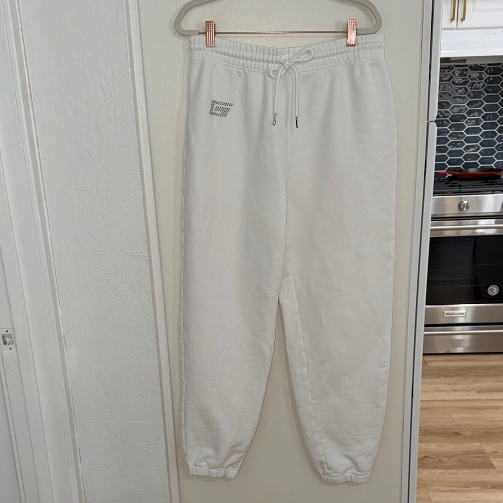 I.AM.GIA White Joggers with Rhinestone logo | L